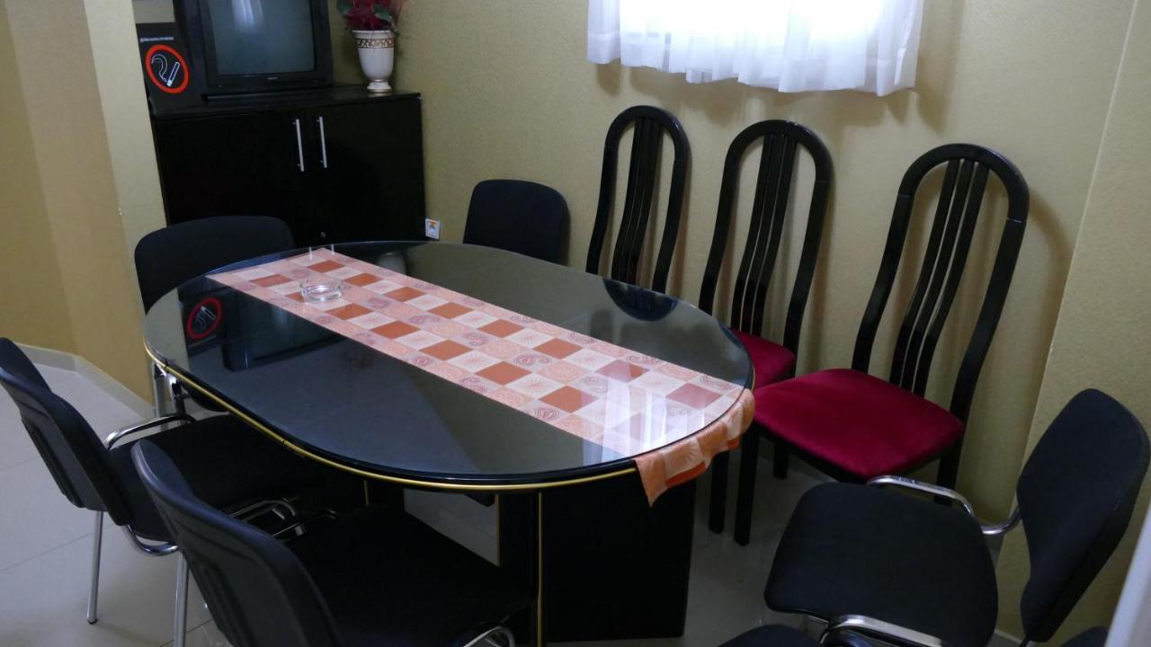 B&B Vila Bela Ruza 斯雷姆斯卡米特罗维察 外观 照片